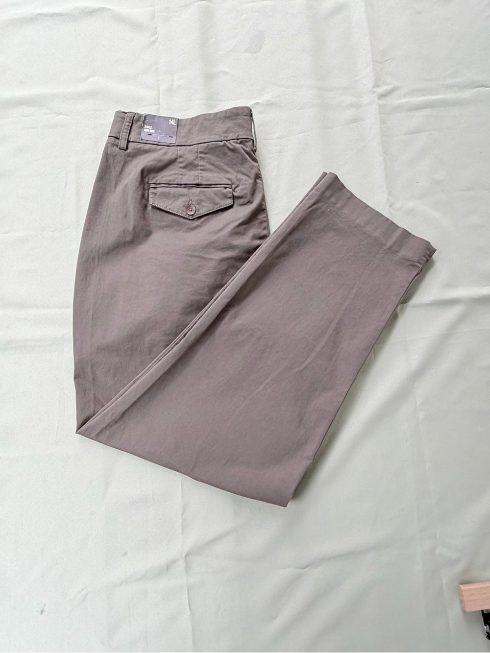 Express Women's Straight Leg Trousers in olive green